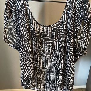 Torrid textured blouse